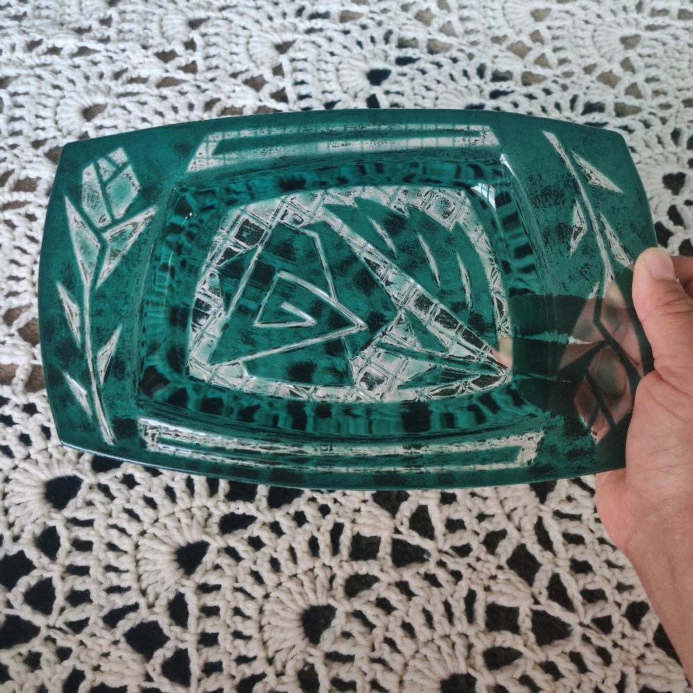 Green Glass Art Flower Plate